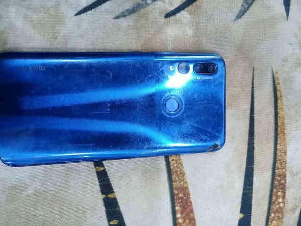 موبايل هواويy9برايم ذاكره 128وكامره حلوه مكلف بلنشر
موبايل نضيف
السعر85مع المجال
السماوه
***********
