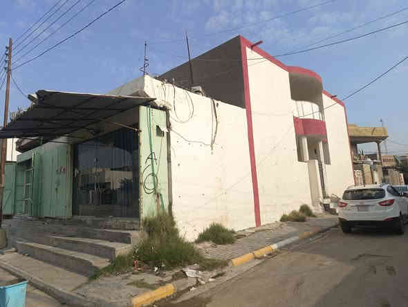 للبيع مشتمل  ركن  طابقين مع محلات عدد 2 موقع تجاري في النعمانية شارع 20 بالقرب من جامع ابراهيم الخليل .
مساحة البناء 145 م .
طابق الاول استفبال + صالة + مطبخ + صحيات.
الطابق الثاني غرفيتين نوم + صالة.
السعر المطلوب 135 مليون قابل للتفاوض.للاستفسار الاتصال بالرقم ***********
