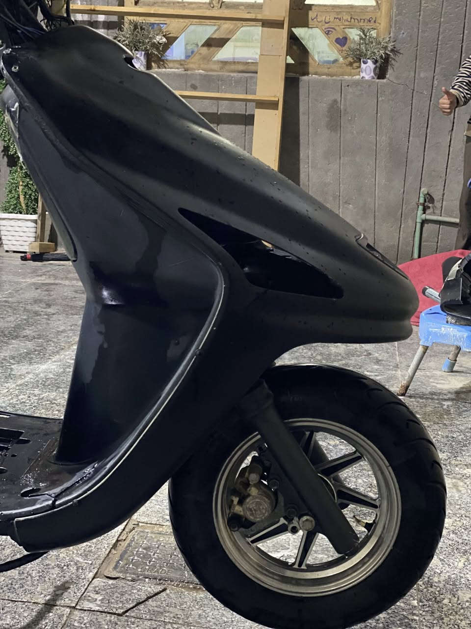 فراشه فحل
ماناقصها شي كفراتها كامله ضفيرتها شغاله سلف هندر سوادها نضيف 

صار عشر ايام من جفتتها 

مكاني شاميه
***********

سعر250قفل مو شراي لا تراسل👍
