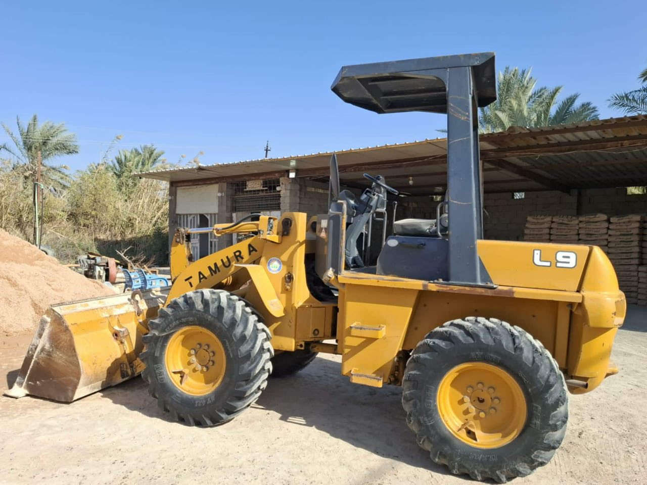 شفل للبيع TSM كفاله عامه رقم نجف تحويل مباشر موديل 2012 العنوان بغداد حجم 45 مكلف بالنشر للاستفسار 
‭0751 336 4706‬
‭0780 504 9776‬
