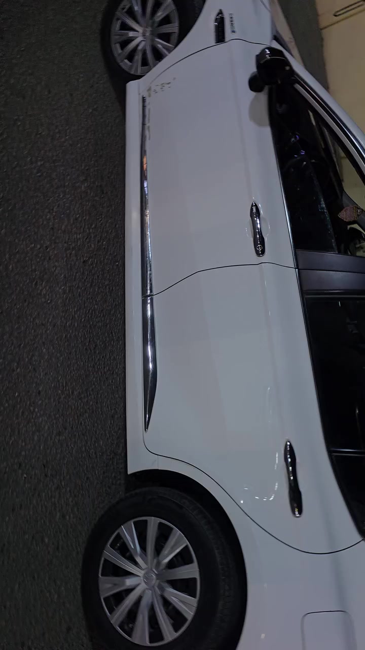 سلام عليكم 
كامري هايبرد ٢١ le بدون ايرباك
للبيع او مراوس بهايلندر هايبرد او لاندكروز ٢٠١٣
بصمه ورادار ومانع تصادم وشاشه وكامره وكرسي كهرباء
حادثها بأمريكا تقرير تبديل بنيد
وبيها ايضا بابين وجاملغ خلفي تخريب مخدرات بأمريكا 
كير مكينه حداديه كله مكفول 
ماشيه ٦٧ الف 
سعر ١٧٨ وبيها مجال 
مكانها بكربلاء رقم بغداد
***********
