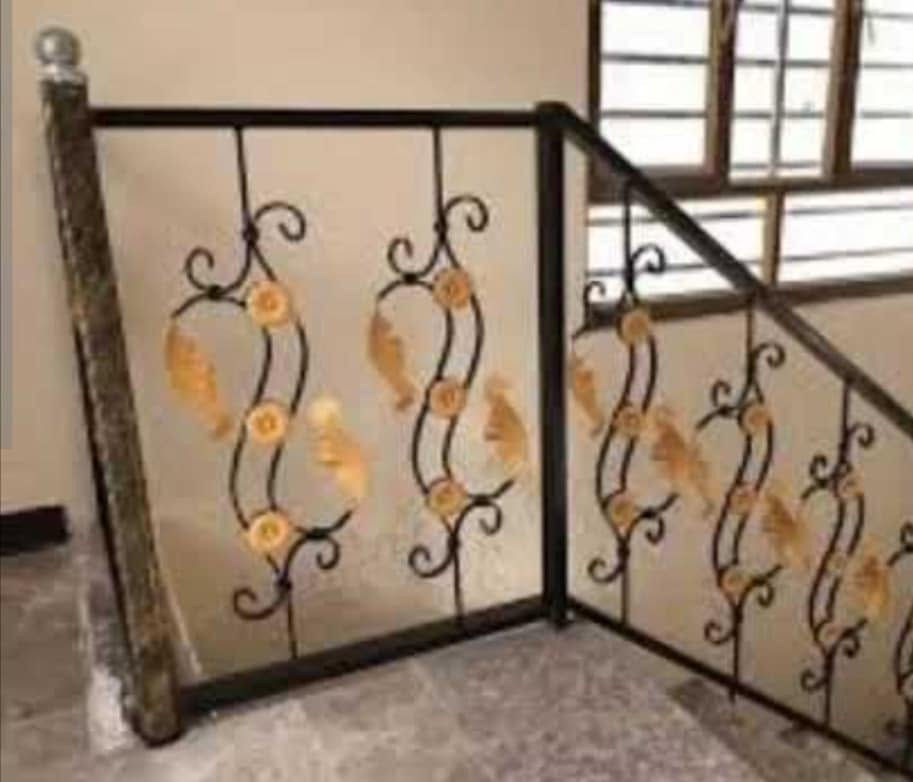 سلام عليكم كادر عمل مخصص بتنضيف الابواب والشبابيك والمحجرات الدرج و التنضف 100% وصبغ من درجه الاولئ 💎 مستعدون بكل الاوقات وبسعار منافسه ما عليك غير تتصل وبس والباقي كله علينه /الهاتف ***********
