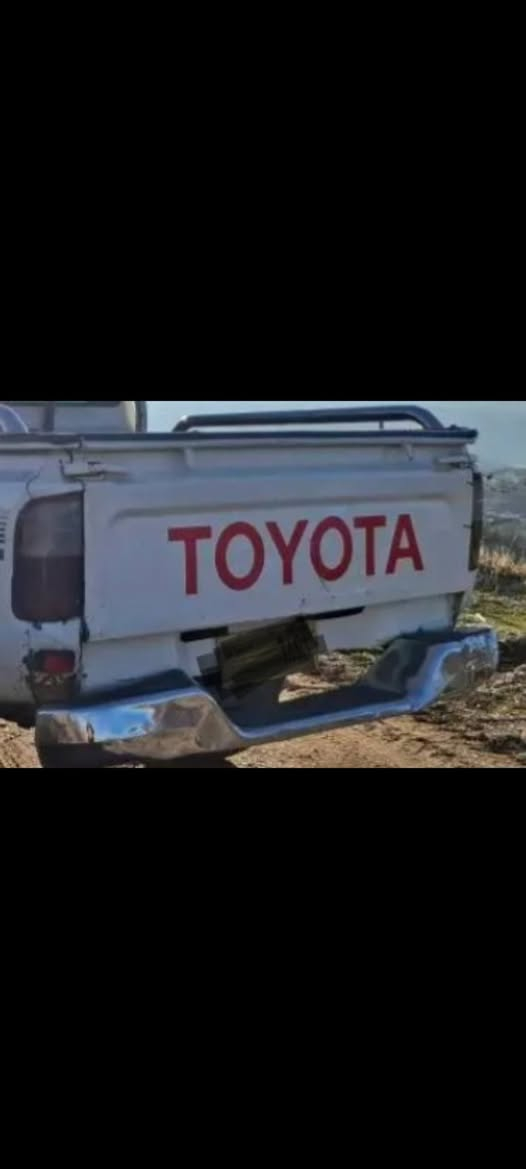 بؤنيت ولايتو عه ته رو سه كنو ده عاميو ده عامي دواوه و به ك لا يت و به ركي ده ركاو جامي لاي سايه ق و مه كينه ي جامه كاني بيشه وه و كؤمه لي ئه شيايتر ***********له سليمانيم السليمانية, العراق
