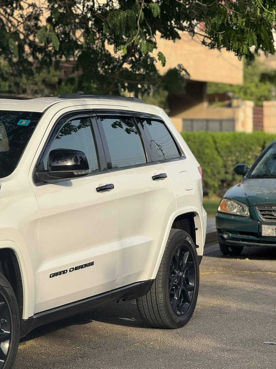 2018
ماشيه ٩٤ الف
الايرباك سليم
لمتدد
رقم بغداد
وارد امريكي
الحادث بنيد وجاملغ وصابغين الجاملغ الثاني توحيد لون
السياره نضيفه
للاستفسار ***********
مكان السياره بغداد الكرخ
