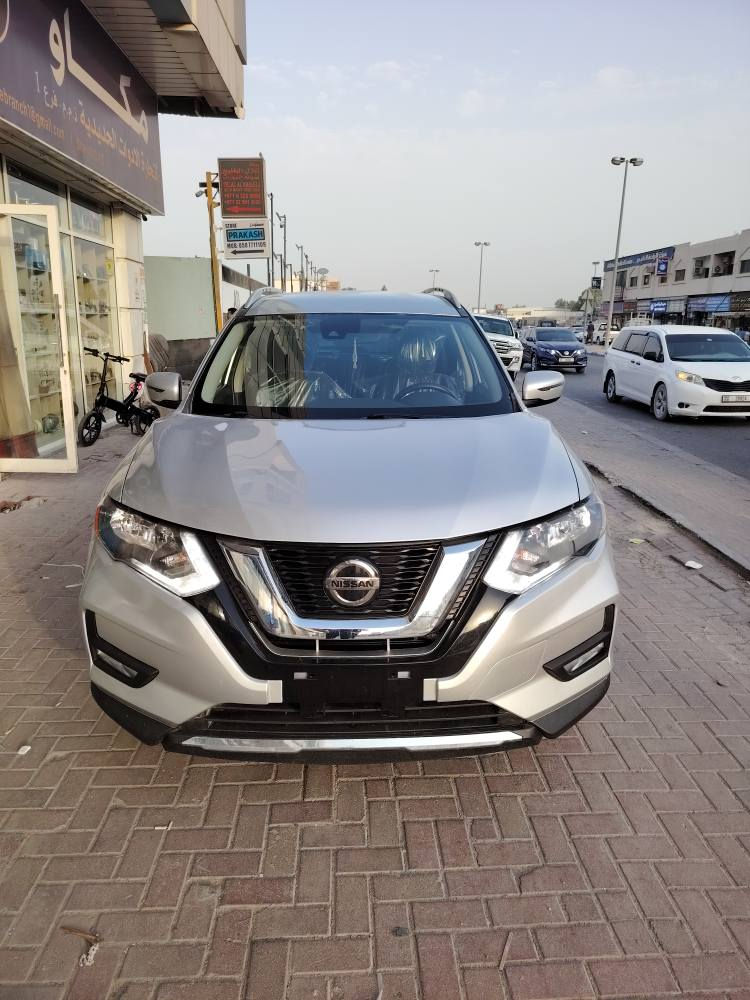 Nissan rogue Special  2019
 Mileage only 125k 
VIN :5N1AT2MT8KC830878
Original airbag 
Fresh USA  input 
Silver  color
Passing guarantee
Engin: 2.5 L4
good condition car
More information WhatsApp or call

      0563172247

      [hidden information]


**إذا كنت صاحب هذا الإعلان وتريد حذفه لأي سبب، رجاءا أرسل رسالة إلى الدعم الفني**