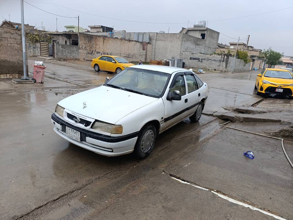 فكترا حجم 20 رقم بغداد مشروع وطني لل27 كير محرك صدر تخم تأير كلو شرط موديل 95 بدون ضرر بيها صبغ قليل سياره جاهزه مكاني كركوك السعر 32 وبيها مجال قليل *********** كركوك, العراق
