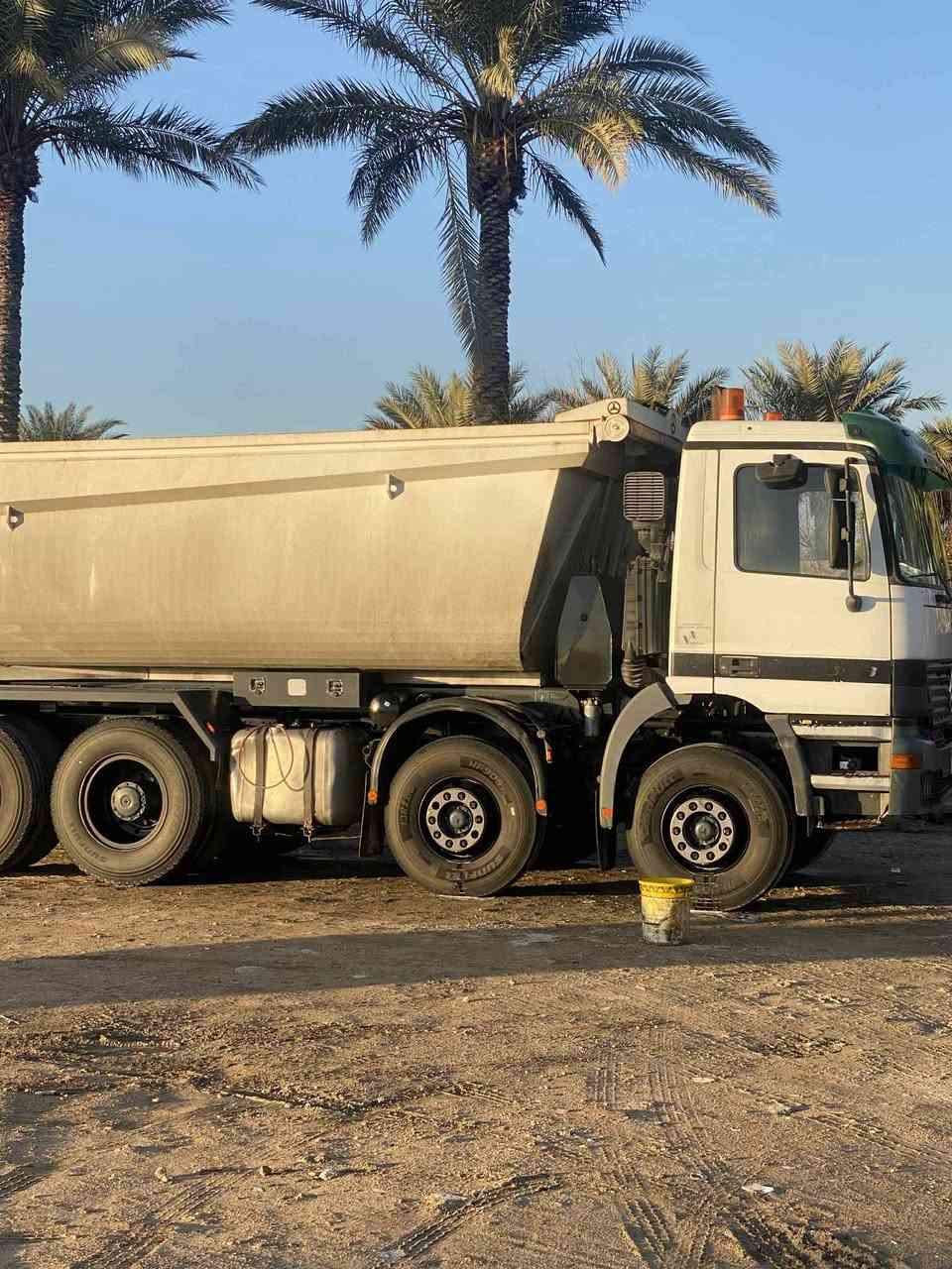 سلام عليكم سياره للبيع شمعه 2003 مربوطة قاطره مقطوره تلاث الوحات تحويل ثاني يوم بسمي ***********
