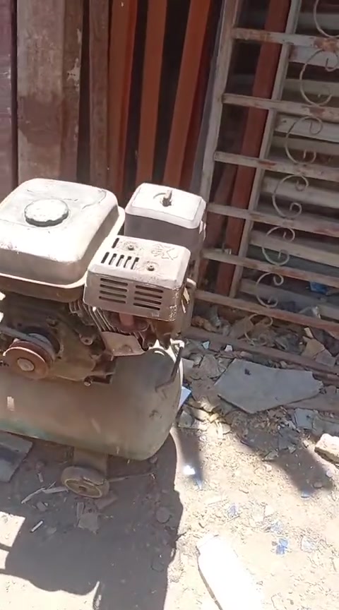 السلام عليكم من رخصت مدير الكروب كمبريسر للبيع بغداد مدينة الصدر  شغال


**إذا كنت صاحب هذا الإعلان وتريد حذفه لأي سبب، رجاءا أرسل رسالة إلى الدعم الفني**