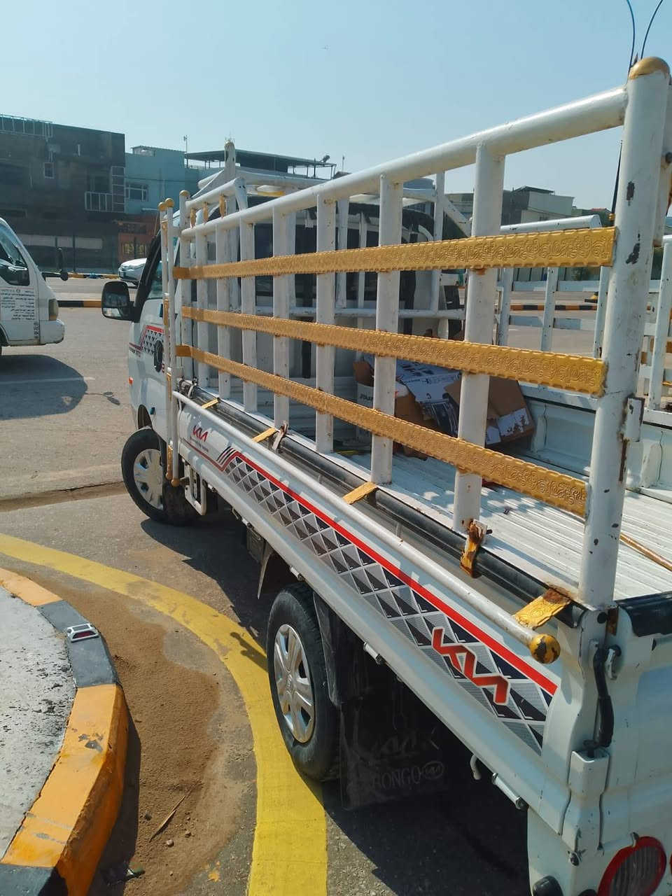 متومه  سنويه وأرقام شمالي حصه كاز بكل محافضات
سياره جديده كلش
منضومه تبريد جديده
مكينه 3000 وكير كفاله
دوشمه جديده تخم تاير سياره ما عايزه برغي
السعر :55 ورقه 
 مكان نجف  ***********
