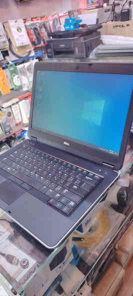 أداء ثابت وسعر 155 الف بس 
الميزة | المواصفات

المعالج | Intel Core i5 – الجيل الرابع فئة M (ممتاز للأعمال المكتبية والبرمجيات)
الذاكرة (RAM) | 8GB DDR3
التخزين | 256GB SSD سريع
الشاشة | 14 إنش 
كرت الشاشة | Intel HD Graphics
لوحة المفاتيح | عربي + إنجليزي
الحالة | نظيف ومجرب 100%
السعر للقطعة | 155,000 د.ع شامل كامل
L

الملحقات:

شاحنة أصلية
حقيبة مجانية
ماوس هدية

الضمان:

✔️ فحص عند الاستلام
✔️ استبدال لمدة 10 أيام (إذا بيه أي عطل)

للتواصل واتساب:

📞 ***********

---

🎯 موجه لـ:
الطلاب، الموظفين، الدوائر الحكومية، الأعمال المكتبية، والبرمجيات الخفيفة – جهاز عملي، قوي، وسعره مناسب جدًا للدوام اليومي.

💪 أداء ثابت ومجرب — معالج i7 فئة M يقدم سرعة ممتازة للمهام اليومية، مع SSD يضمن إقلاع سريع وفتح برامج بدون انتظار.

---

📦 قبل التسليم نفحص كل جهاز بدقة حتى تتسلم قطعة نضيفة ومضبوطة 100% ❤️
