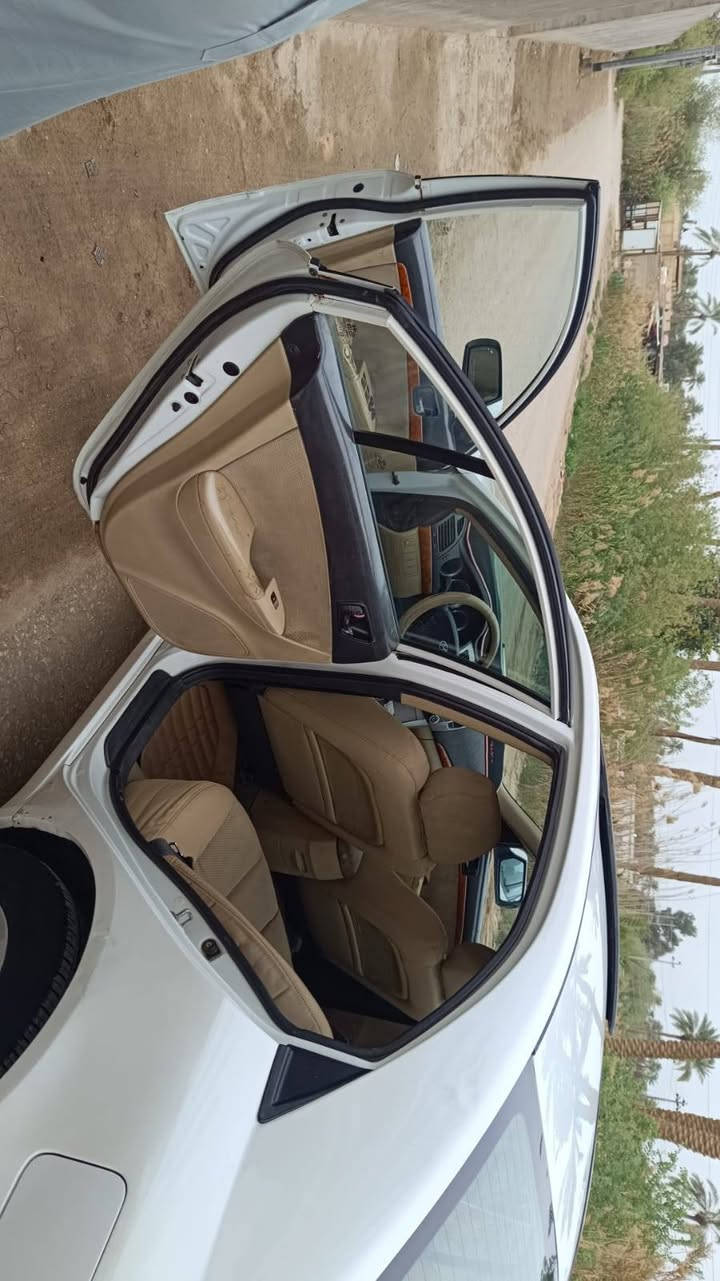 السلام عليكم سوناتا2011
حادث جاملغ قطعتين صبغ 
رقم اربيل 
 محرك 2400
السعر 110
***********
