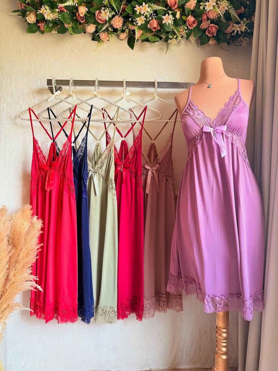 #كوزمتك_سـُSHـكـر ❤✨

#لأن الأناقة تبدأ بتفاصيلكِ نختار لكِ الأجمل 🔥✨           
#سيت_لانجري_بيبي_دول 
بكوالتي عالي100%فوول ليكرا يلبس جميع القياسات سيت+ اندر داخلي ومتوفر بـ6 ألوان صيفية ولطيفة 🥰🔴🟠🟤🟣⚫🔵
•الخامة🧵🧶 زبدة سووفت لاتصوف لاتوبر بااردة 🤍🌸🍥
•القيـاس 📐✏️فري سايز من وزن 50......-......85k 
*(القـياس حسب قالب وشكل الجسم)  👍✔️
علماً البضاعة اورجنال وليس شعبي رديئ ع الفحص +تصوير حقيقي للقطعة
للحجز والاستفسار التواصل معنا✅ 💌##ملابس #ملابس_بنات #ملابس_تركية #موضة #ملابس_اطفال #ملابس_محجبات #ملابس_شتوية #موضه #ملابس_نسائيه #ملابس_الصيف #ازياء #فساتين #ملابس_صيف #ملابس_نسائية #ملابس_سهره #فستان #ملابس_عيد #ملابس_نوم #أزياء #ملابس_اولاد #فاشن #ملابس_رجاليه #ملابس_العيد #لبس #ولادي #ملابس_ماركات


**إذا كنت صاحب هذا الإعلان وتريد حذفه لأي سبب، رجاءا أرسل رسالة إلى الدعم الفني**