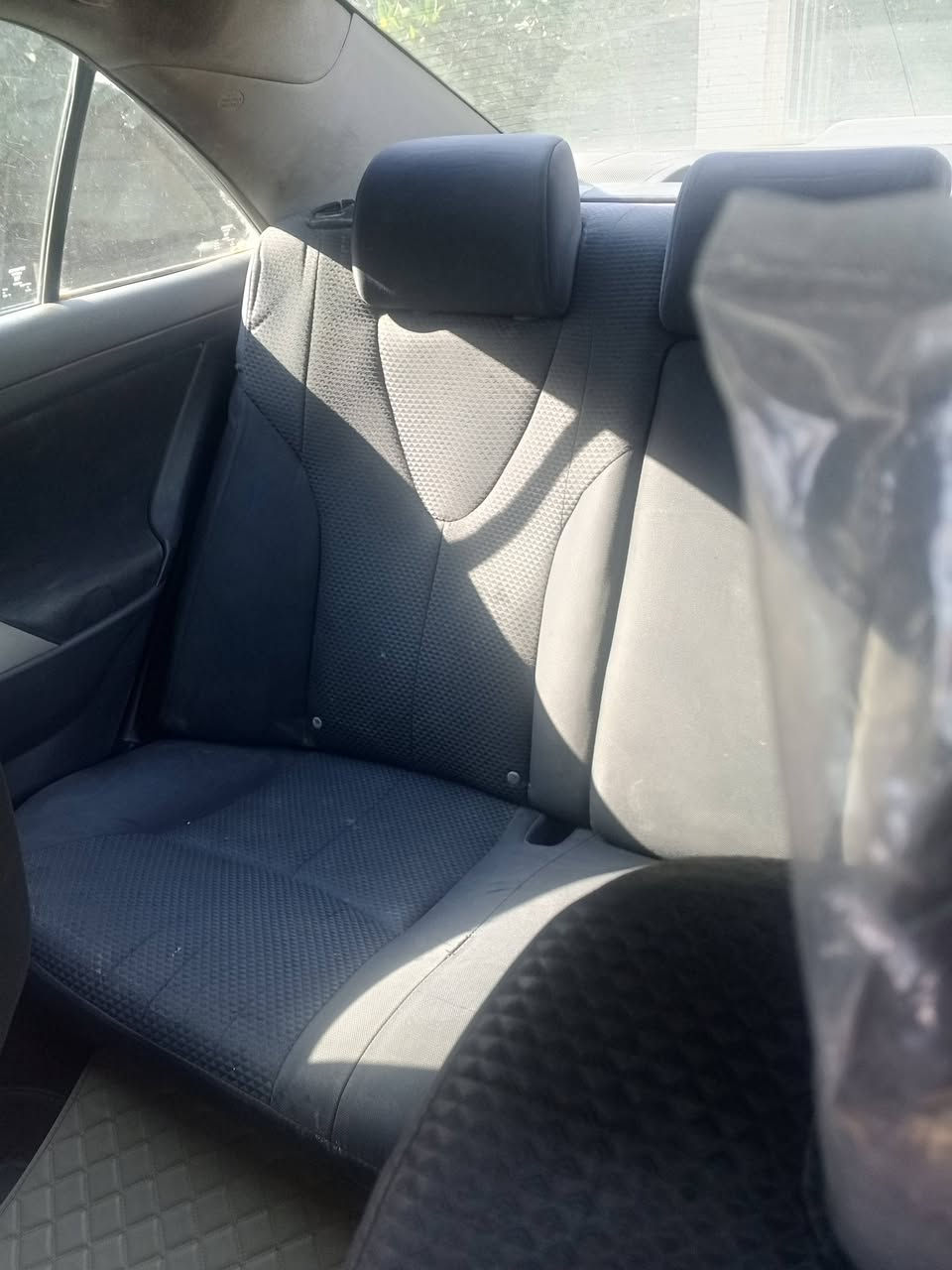 للبيع تويوتا كامري موديل 2007 🚗
السيارة نظيفة ومحافظ عليها، مال بيتك وتعبك، جاهزة للركوب وما تحتاج أي مصاريف.
✅ المواصفات:
• المحرك: [: 4 سلندر 2400] بحالة ممتازة.

• الكير والمحرك: على الشرط (فحص).
سعر 84 وبيه مجال ***********
