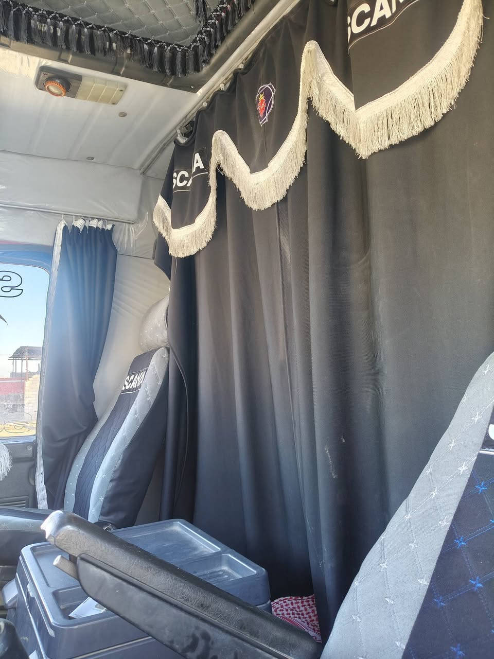 السلام عليكم قلاب سكانيا 13 محرك فحمي بم كهرب رقم صلاح الدين مسطره شرط التحويل كير 900 3/3 طخم تاير سنكل جوبلس بومه من جوه الشغل سعر 170 وبي مجال بسيط للستفسار الاتصال على الرقم ‏‪0750 719 6784‬‏
