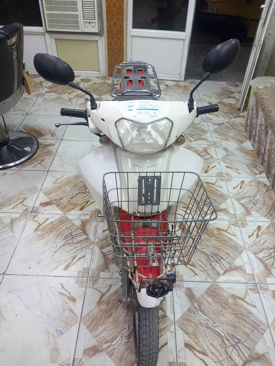 يالله ماطور سرفيز للبيع نضيف وجاهز من كلشي كهربائيات كله شغالله المحرك خير من الله تايرات جدد سعره ٧٥٠ وبي مجال لطيبين الاتصال ع. ***********
