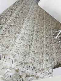 كەلار • ٥ أشهر • خلفية مطاطية