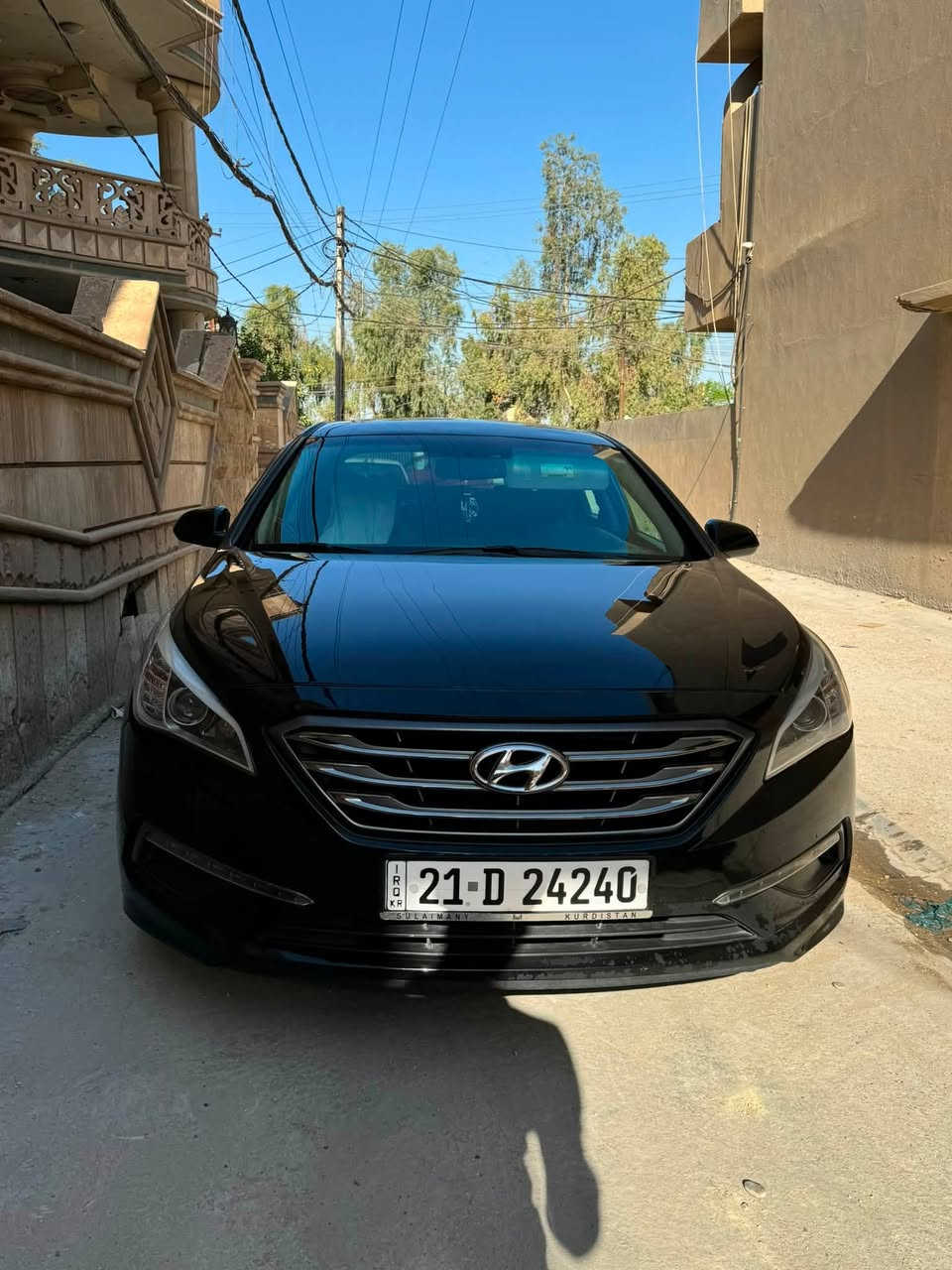 السلام عليكم
سوناتا ٢٠١٥ امريكي حادثها جاملغ خلفي بدون ايرباك ماشية ١٢٠ الف ميل رقم سليمانية بأسمي ويا كب شاشة اندرويد كشن كهرباء مواصفات ال se 
سعرها من الاخير ١١٠ 
*********** للاستفسار اكثر
