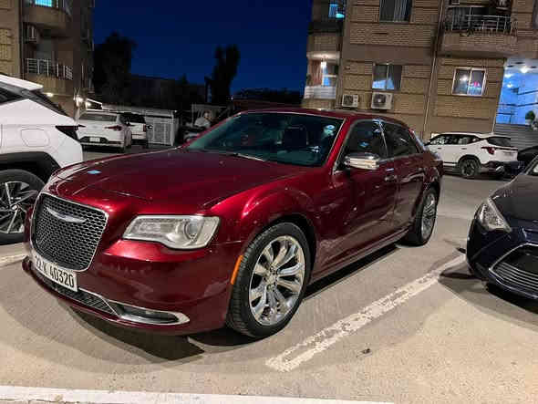 السلام عليكم كرايسلر مديل 2017 وارد كندي فول السيارة 1/1 باسمي جاهزة خير من الله كير مكينه كفالة تخم تاير مال جناي ماشية 100 مكاني الكاظميه الشراي يتصل ويدلل  ***********
