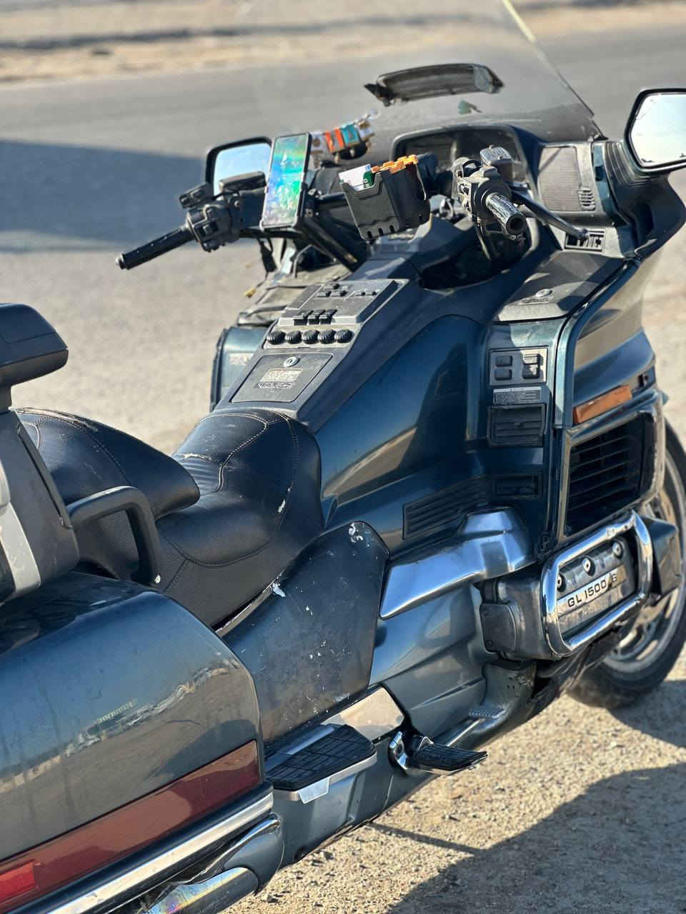 السلام عليكم كولدن 1500 بدون رقم موديل 89 الدارجه كير ومحرك خير من الله شلعه ومعدل بك جكات كله شغال كفراتهة موجوده دبلات جديده نقصهة شغلات وكل نواقصهة يوكع من الحساب سعرهة 23 موجود واتساب وتصال مكانب بغداد ***********
