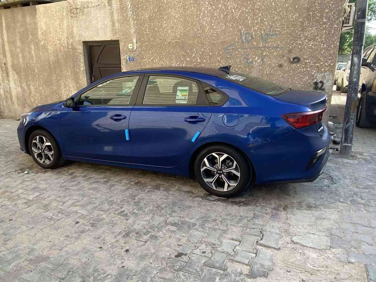 السلام عليكم

كيا فورتي  جويتي  2019
 مكينه 2000 دوش
ماشيه 88

مواصفات السياره✅✅
رادار 
تحديد مسار 
كروس مثبت سرعه 
مانع تصادم
نظام مانع التزحلق تراكشن 
تنبيه الخروج عن المسار 
نظام ABS
نظام EBS
بيهه 6 ايرباك 
شاشة اعطال 
حساس قرائة ضغط الاطار 
نظام ترحيب داخلي مع علامة كيا 
 ويل كب حجم 16 مع تايرات جديدات 
+ أنظمة قيادة سبورت نورمال سمارت
وبعد المواصفات المعروفه للفورتي✅

رقمهه بغداد باسمي  هزه جديده سياره خير من الله وعلى ايدي وبالعافيه على الياخذهه✅✅

صدر اصلي مبدله ب٣٨٠ 
دهن كله رافينول اصلي  ادير 
بدون دوانز بدون كلشي
تبريد ثلج 
دهن كير مبدل اصلي 
بيها حادث خلفي وافحص وين متريد 
وامامي بدون ايرباك للحمدلله 
بيها جراد مكانات الضربه فقط سياره بلاديه مملعوب  بيها أيٌـ.YESـہ  شي بيها شباك ابو نيكل  ممشدود وكشافات بلاديه ممشدودة
السعر مناسب بيها مجال كلش بسيط 

السعر :: اطلبه بالتعليقات يصلك خاص 📩😍✅

مكاني بغداد الشعب شارع الصحه او الشالجية 

للتواصل 
رقمي اسيا واتساب 
***********
اثير 
 0783 865 5095
