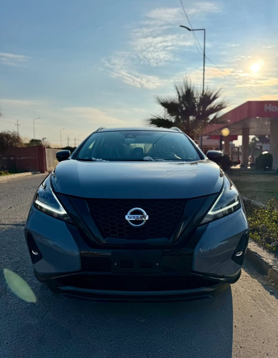 السيارة:-  Nissan murano midnight
‎مۆدێل :-٢٠٢٣
‎محرک :-٦سلندر 
‎لون:- سمنتي 
‎مواصفات: -فور ويل ٤*٤- كشنات جلد  -کشنات هیتر - داخل اسود - رادار امامي خلفي و جوانب -بسمة -شاشة كبير - لایتات لید 
‎ماشيه:- ٤٠ الف 
‎الضرر: واحد جاملغ بدون دواخل
‎ایرباک ١٠٠/١٠٠ سلیمة
سيارة بدون رقم
سعر :- ١٧٨ 
عنوان :- أربيل شركة ريبوار سالار 

‎رقم شاصي : 5N1AZ2BS7PC119074
‎اتفاصيل كثر اتصال على رقام تاليه 
***********
***********
