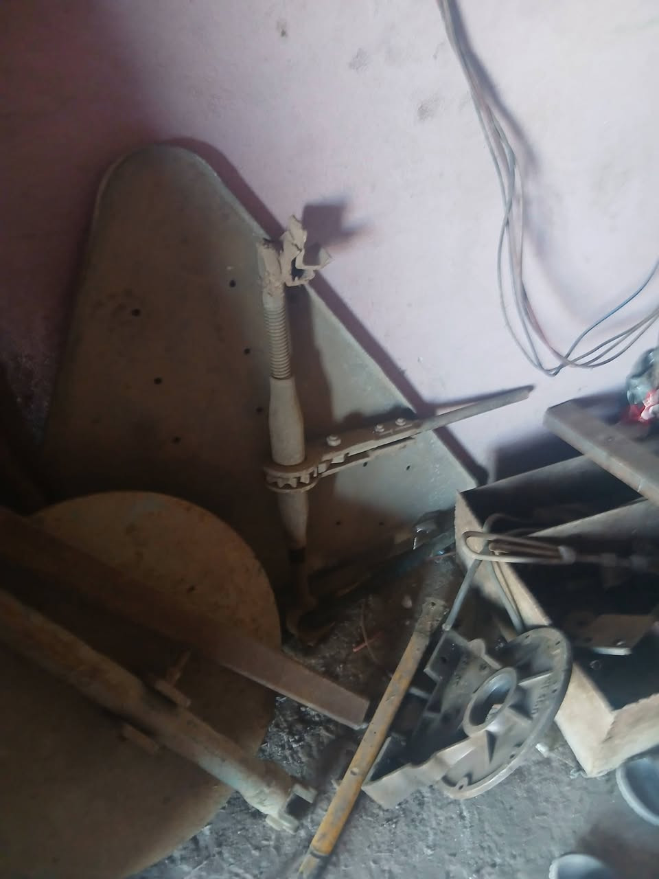 سلام عليكم محل حداد لبيع بغداد نهروان *********** وتساب
