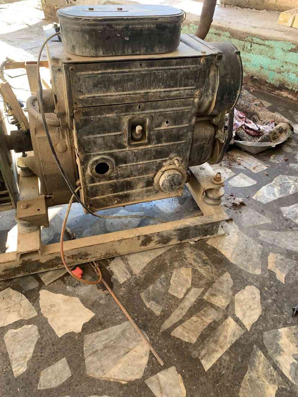 ***********)(20$)         ورقه 20 قفل
