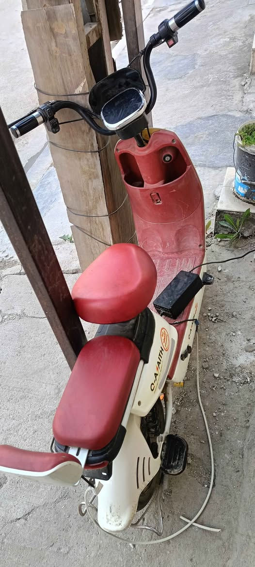 سلام وعليكم دراجة شحن الوصف موجود بالصور للتواصل *********** بغداد, العراق
