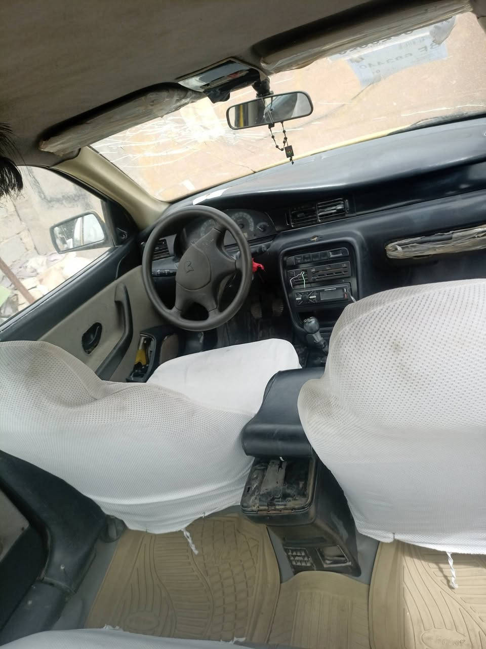 السلام عليكم سمند موديل 9 سياره مكفوله من ضربه وسياره جاهزه وراعيه يريد امداور ابيع هل موجود والسعر 22 وبيها مجال


**إذا كنت صاحب هذا الإعلان وتريد حذفه لأي سبب، رجاءا أرسل رسالة إلى الدعم الفني**