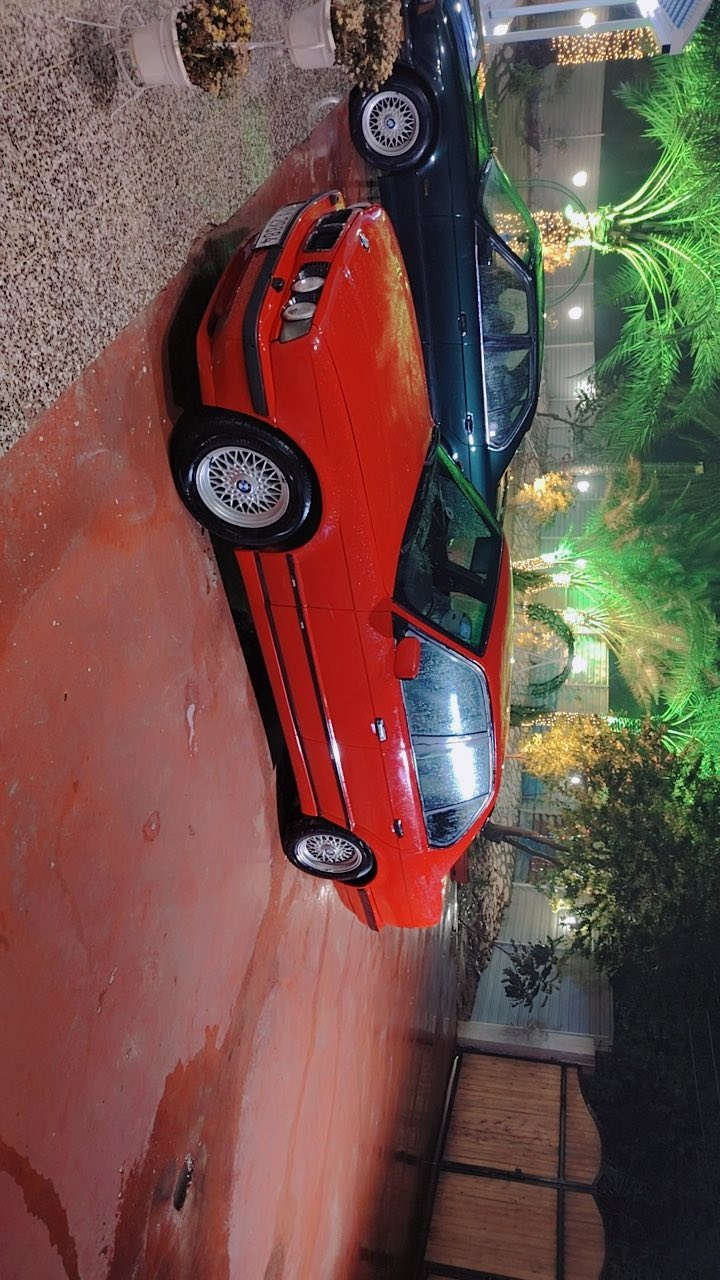 سلام عليكم بي ام ٥٢٠ اصل بليته وسنويه  ب اسمي تحويل ثاني يوم جاهزه من كلشي اي نقص مابيها عدا التبريد ميشتغل 
صبغ عام جماليه ميكنه وكير خير من الله تخم تاير جديد دينمو جديد سلف جديد باتري جديد صدر امامي خلفي جديد معمرها جديده سياره غرفه وكشنات جلد دوشمة جديدة ارضية وبطاين وكشنات  كهربائيات شغاله كلها ماعايزها بس تبريد 
فدوه اروحلك اقره المنشور عدل 60 وبيهة مجال سياره رقمها كربلاء 
مكاني بغدادالزعفرانية 
***********
