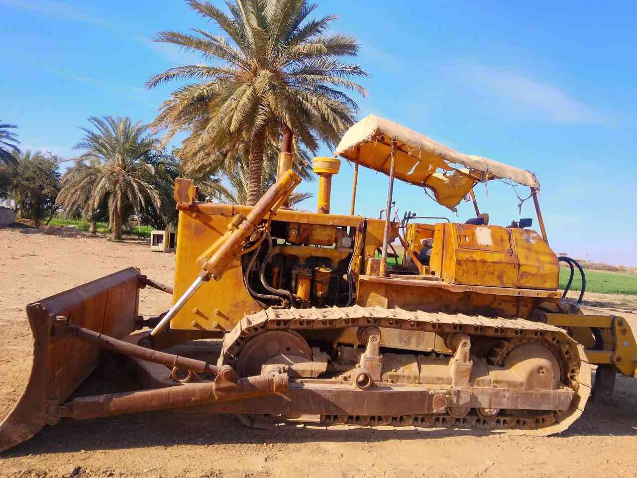 #السلام عليكم
للبيع بلدوزر موديل ٨٦ حجم ٦٠كير محرك مكفول 
المكان بغداد النهروان 
الاستفسار رقم 
‏‪0780 472 3500‬‏
