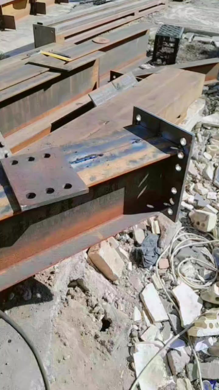 حداد متفرغ بغداد السباع ***********
