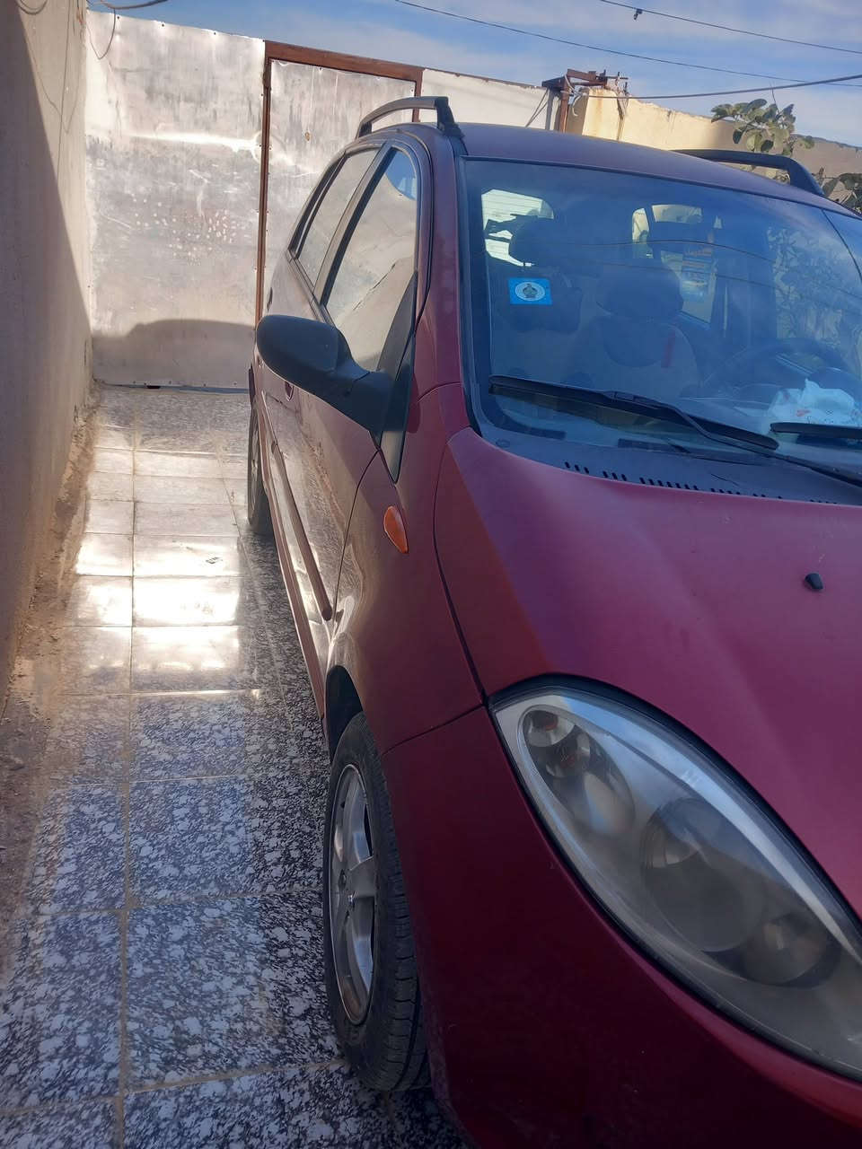 سلام عليكم 
سياره شيري للبيع مكفوله من محرك وكير ودواخل مكفوله ماعدى البنيد بي رشه بصيطه رقم بغداد تحويل بيومه كامله هز ورقم نكليزي تبريد حداديه تخم تاير جاهز اي نقص مابيه 
مكاني سماوه قضاء الخضر سعره ٣٦ وبيه مجال حك الجيه 
*********** وتساب 
*********** اتصال 

ممنون منك الأدمن
