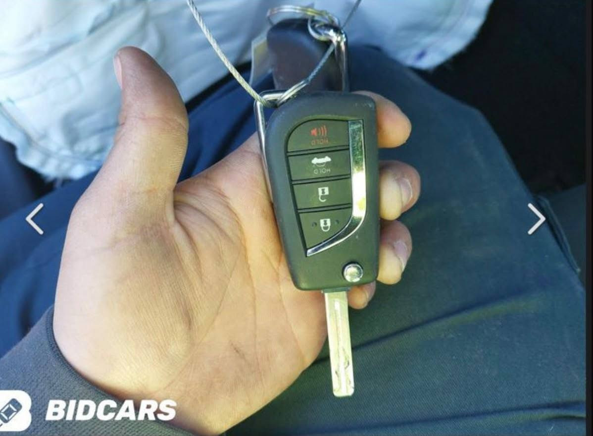 كورلا موديل /25 حادث جاملغ وبنيد والبنيد مبدل ومصبوغ والجاملغ نفسه
السعر /130وبيه مجال 
الرقم ***********

