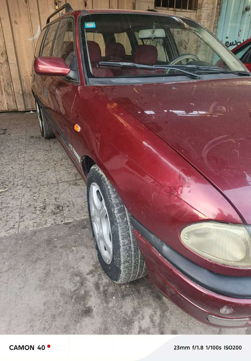 استرا استيشن السعر ٥٥
موديل 95
اي صبغ مابيعا 
سنويه بسمي 
هزا جديده 
سنويه جديده 
تبريد 
كير توماتيك 

فتحه 
وايرمنيتها كامله 
طخمها جديد
مكينه كير شرط 
تريد وكاله تريد تحويل 
حجم ٢٠
***********
‏‪0776 884 4820‬‏
