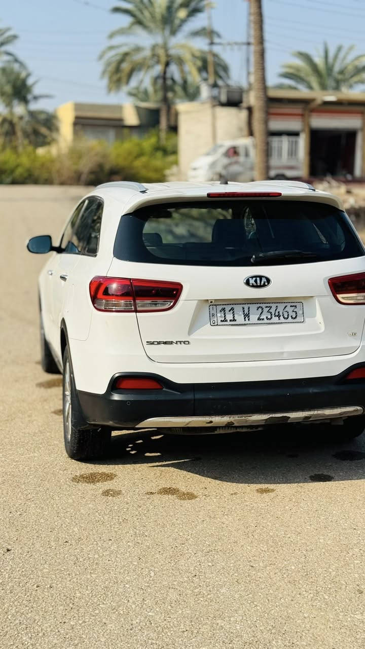 سورنتو 2017 مكفوله عدا بارد مكانين بسيط رقم بغداد بسمي ماشيه 130 كشنات جلد وكهرباء صندوق كهرباء محرك 6 سلندر سعر 228 بيها مجال ***********
