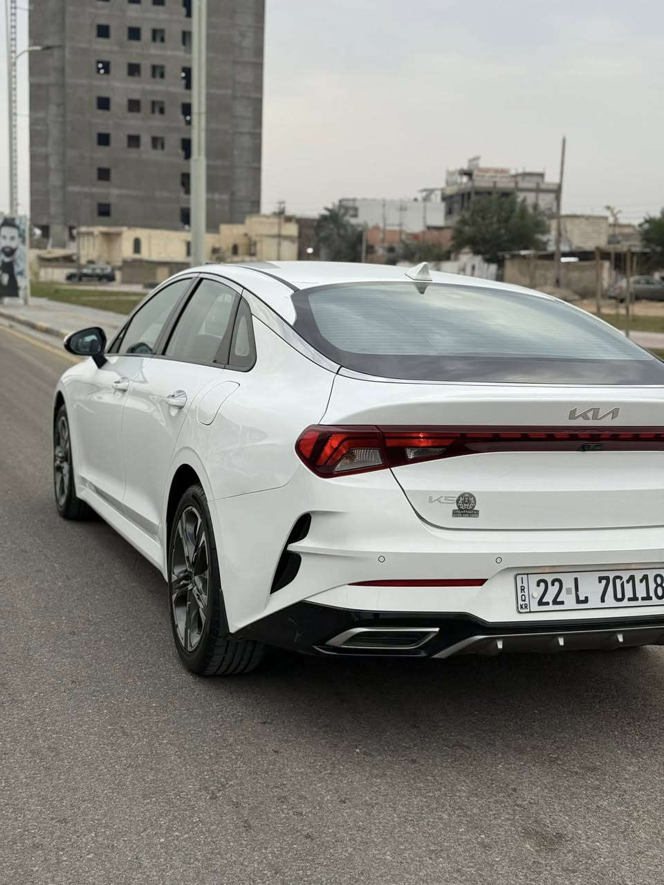 كي فايف للبيع مديل 2023 خليجي
محرك 2000 رقم اربيل كفاله عامه ماعده بارد كد خمس اصابع بلجاملغ الخلفي مايبين 
فول مواصفات ماعده البنراما 
بصمه تحكمات حساسات كامره 
سنويه لغايه 2028 ماشيه سياره 60 
السعر 196 وبيهه مجال قليل للشراي 
مكان سياره بصره 
رقم الهاتف ***********
