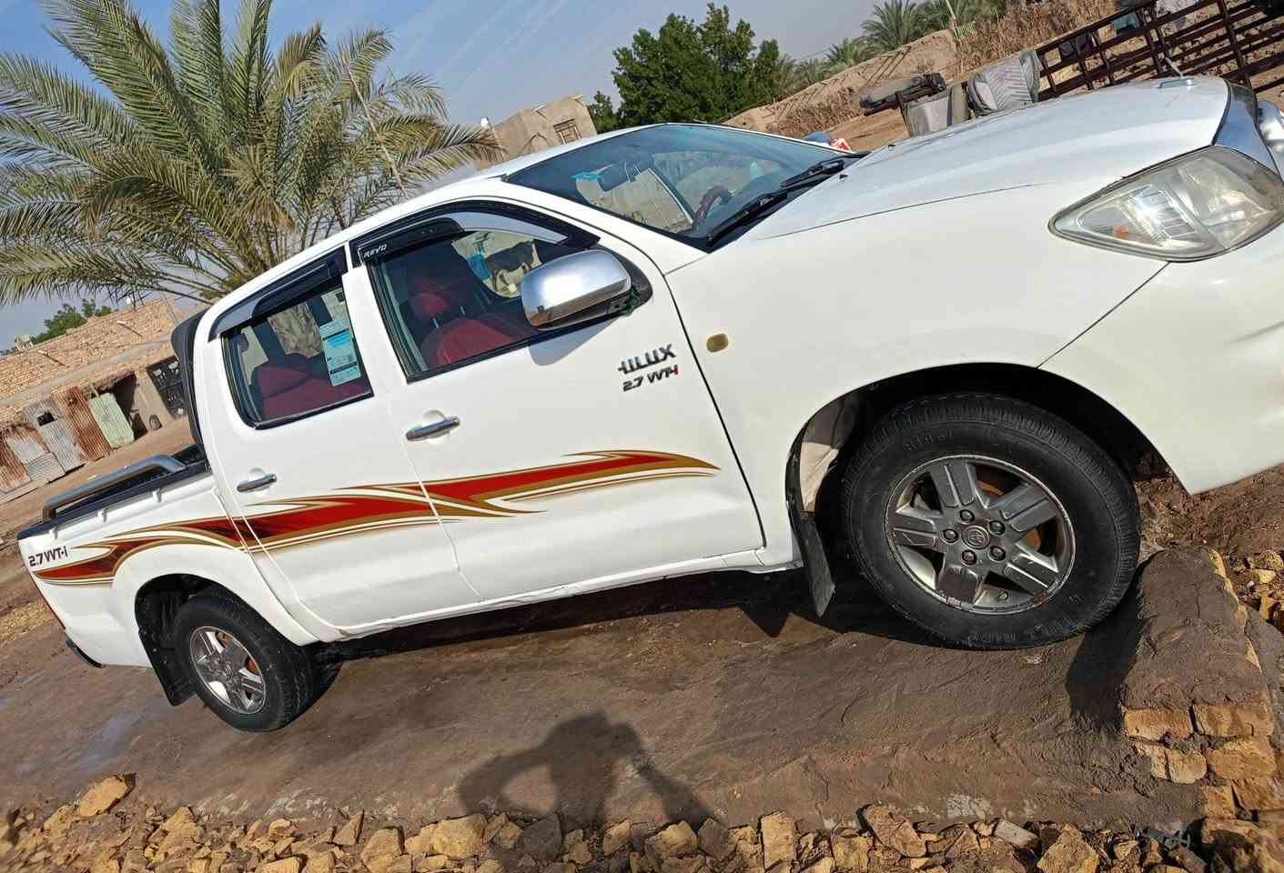 السلام عليكم للبيع فلاونزه موديل 2010  كويتي رقم بصره جديد  مشروع وطني سنويه مجدده الغايه 2030 تحويل ثاني يوم السياره بأسمي سياره ضربته جاملق الامامي جيهت العبري  باقي موصفات مكفوله  كفاله سياره جاهزه شغاله حلوه ونضيفه مال جناي المكان الناصريه السعر 150 وبيها مجال قليل 

ملاحظه: المو شراي لايتعبني  *********** اتصال واتساب
