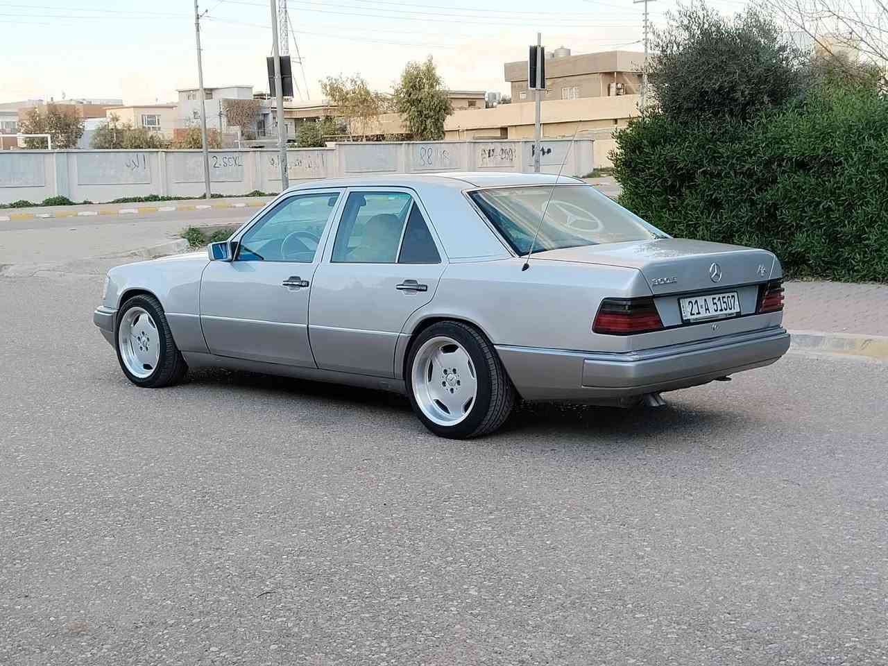 مارسيدس دب حجم 300 موديل 89 محدث 92 محرك 3000 رقم سليمانية جديد دولي سنوية جديد الغاية 2029 شرط تحويل قواعد دبلات سليمة صبغ عام جمالية بدون خياس بدون ضرب تبريد ثلج ABS كهربائية شغالة جام كهرباء اربع تايرات جديد سنترلوك سعر 67 مكاني كركوك ***********
