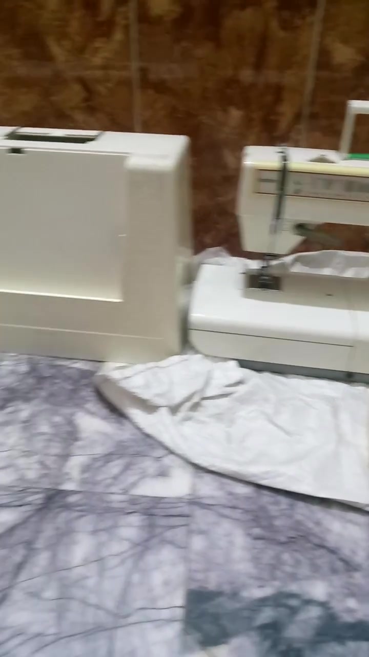السلام عليكم مكينه براذر للبيع


**إذا كنت صاحب هذا الإعلان وتريد حذفه لأي سبب، رجاءا أرسل رسالة إلى الدعم الفني**