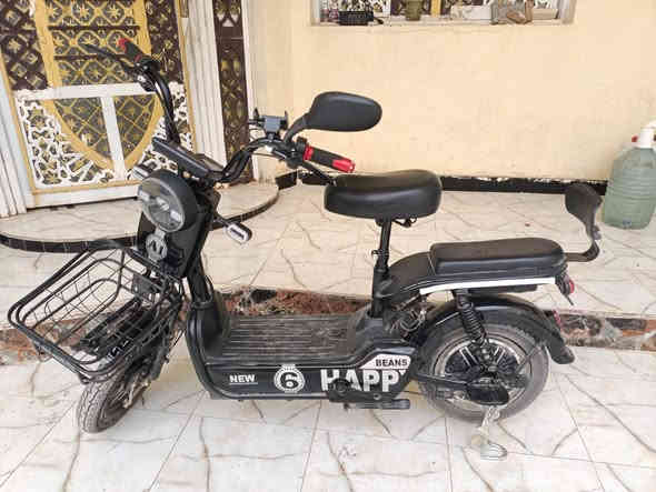 السلام عليكم دراجه شحن اي خلل مابيها سرعه 60 بعدها جديد مكان الناصريه مركز السعر 325
***********
