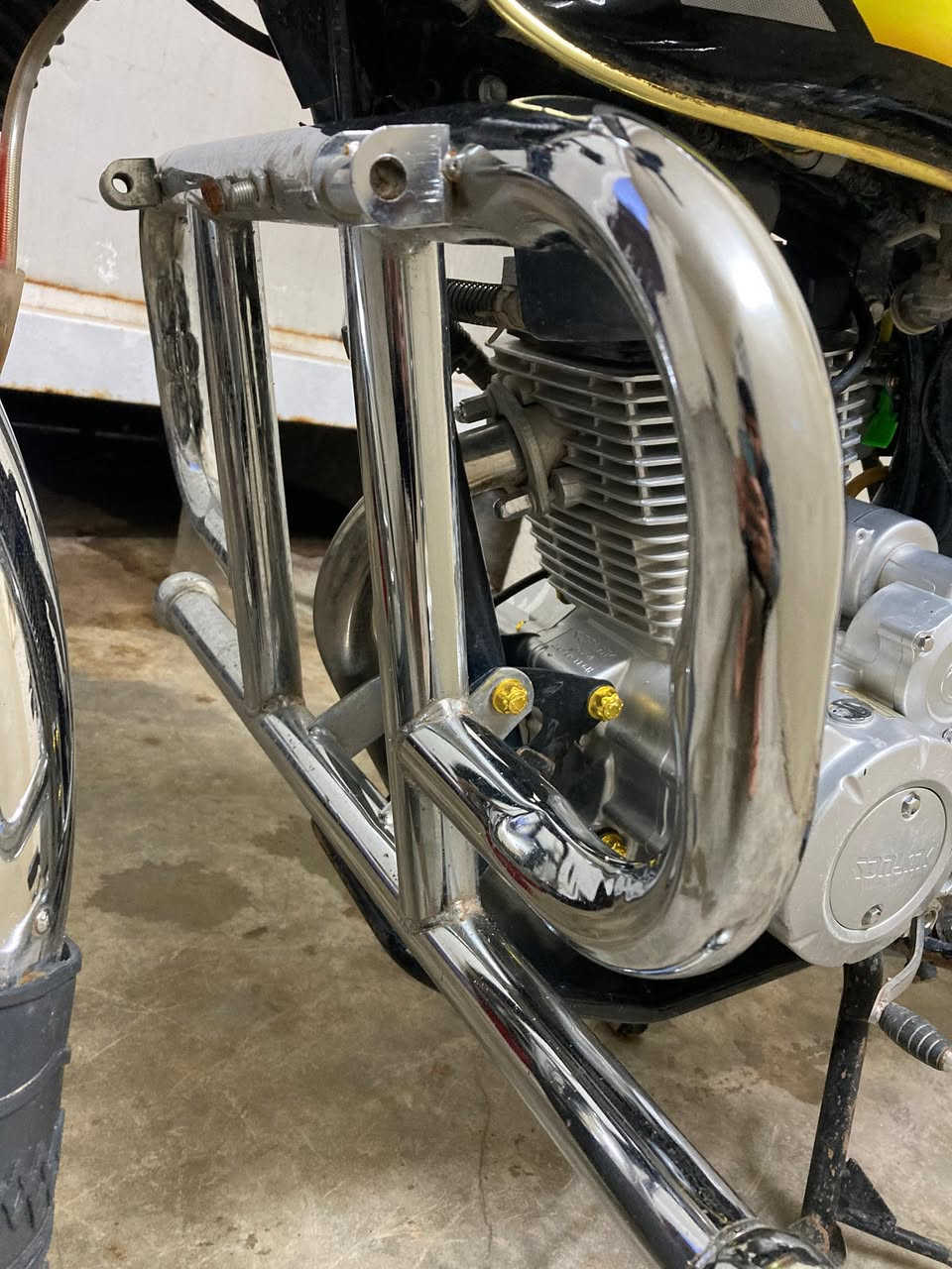 درع بوري عريض جديد بعده مراوس بدرع هذه الي يصير بوري واحد ومغلف بطبقه بلاستك والصالنصه صراخ بلادي ام الختم مراوس برياضي نضيفه


**إذا كنت صاحب هذا الإعلان وتريد حذفه لأي سبب، رجاءا أرسل رسالة إلى الدعم الفني**