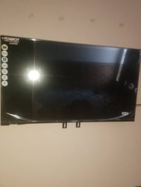 بلازما للبيع حجمها 43 ام النت الشاشه شغاله ما بيها شيء ورقه واحد ما مف...