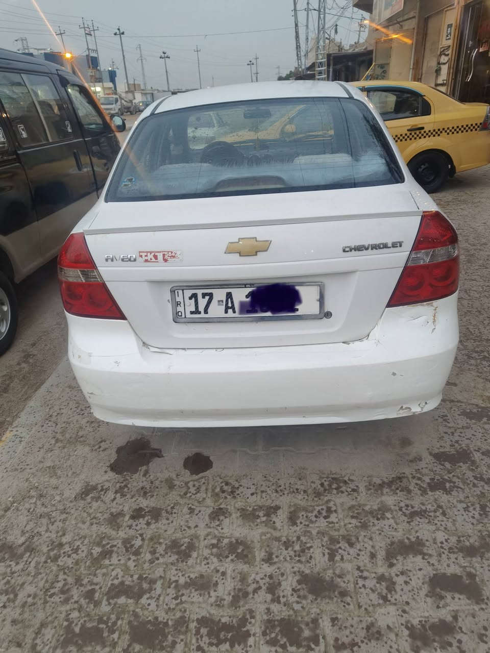 السلام عليكم
افيو 2007 مكينة مسكر كير عادي مالكة بالنجف بيه قطعتين صبغ او مكينته اتنقص رايدة 47 او بيه مجال
***********
