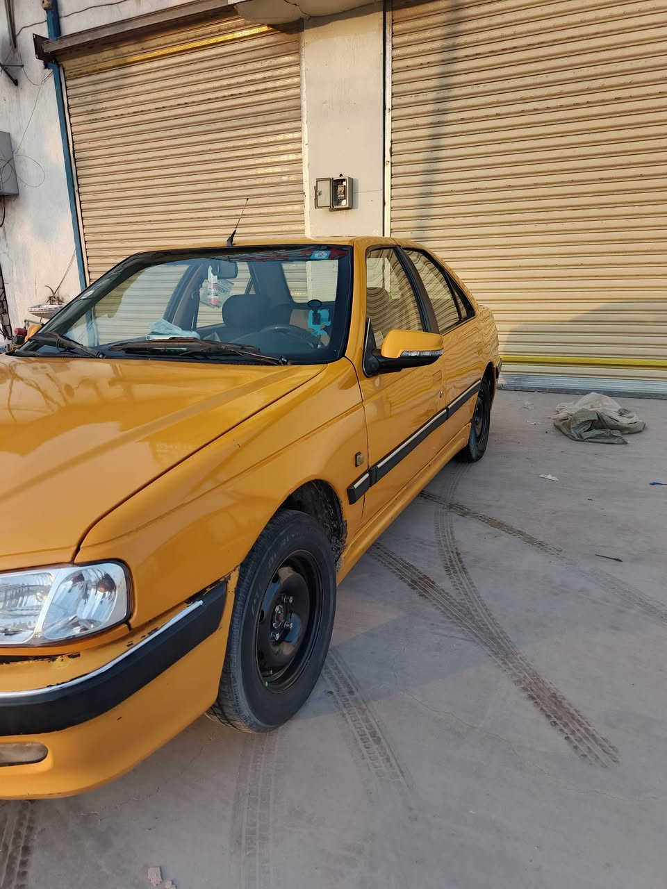 السلام عليكم بيجو بارص موديل 18بيه ضربه بس هاي الضربه ال بل جنطه ما معمره سياره حلوه لونه حلو مشمشي مصفره هيئه وغرمات تحويل ثاني يوم مكاني الشعله جكوك ‏‪***********‬‏
