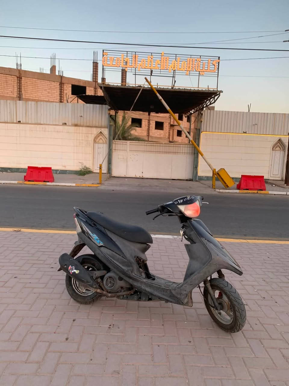 ماكس عدلة ياباني للبيع مكينه بلاديه مامفتوحه  كل شي بيها جديد الي ياخذها يدعيلي الي شراي صدوك يتواصل خاص او على هذه الرقم***********
