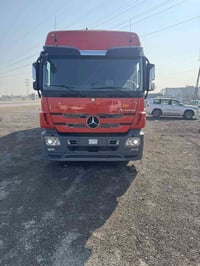 مرسيدس ٢٥٤١ • براد غاز • ٤٥٠٠٠٠كم