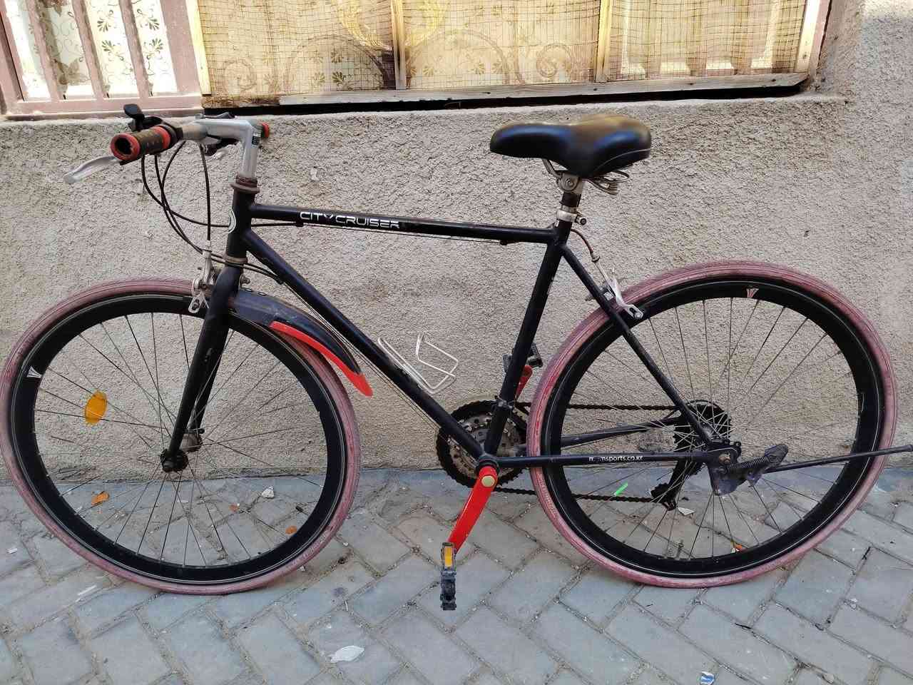 دراجة نوع 700  بآلة ياباني وضع حاوية كامل من أي نقص ويالة المنيوم طبقتين سستم شيمانو سحب دفع 3x7 حجم الإطار  700x28 السعر 90 مكاني بغداد مدينة الصدر يوجد توصيل


**إذا كنت صاحب هذا الإعلان وتريد حذفه لأي سبب، رجاءا أرسل رسالة إلى الدعم الفني**