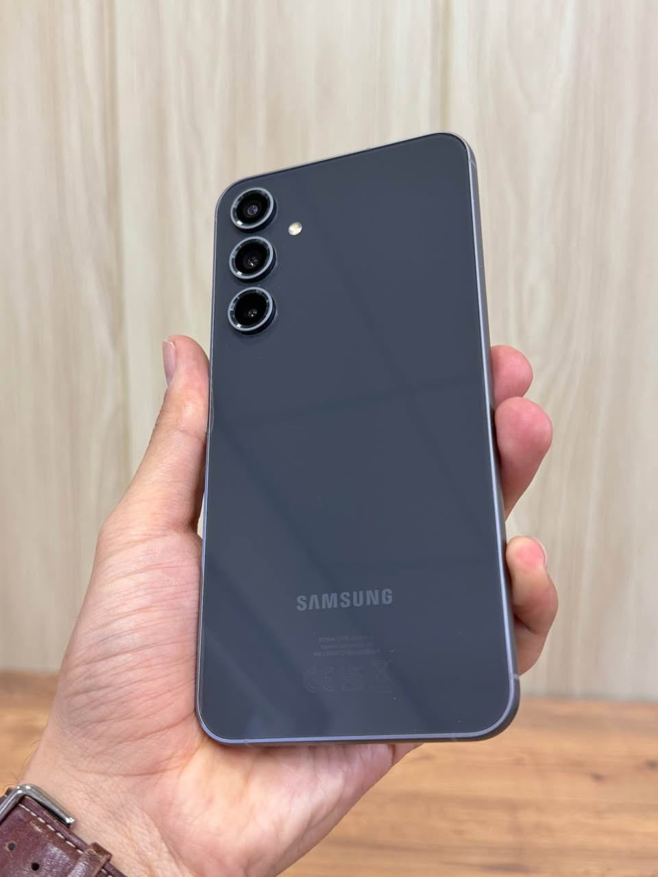 galaxy s23 fe
256GB ram 8
battery 4500MhA
بێ ئەشیا خاوێنی ٪١٠٠ نرخی ٣٠٠$ گەیاندن بەردەستە ٢٥٦گێگایە
*********** السليمانية, العراق
