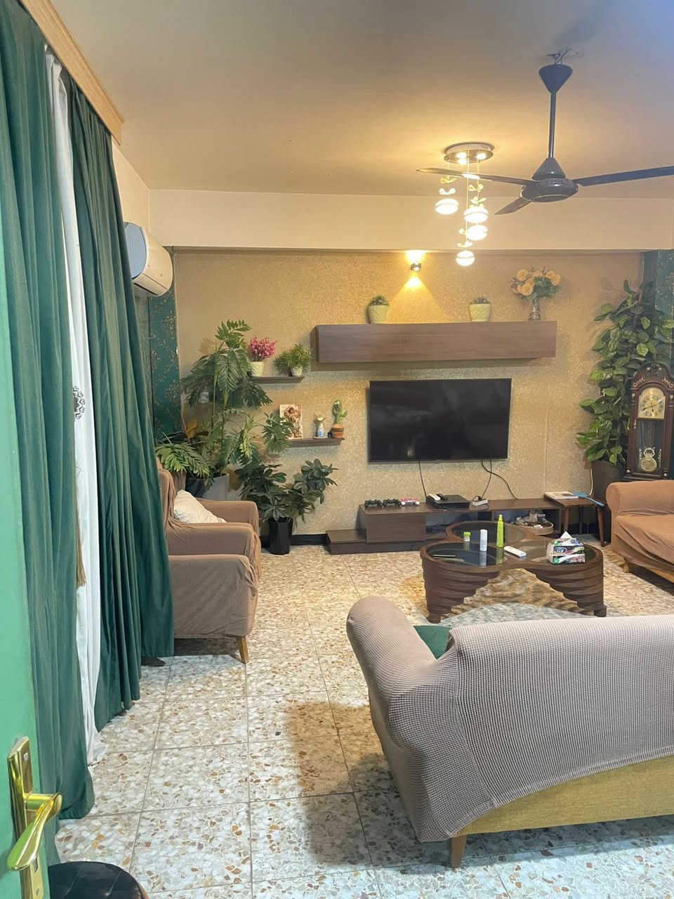 شقة مؤثثة للايجار في زيونة
شقة مؤثثة للايجار في زيونة غرفتين نوم للتواصل ***********
***********
